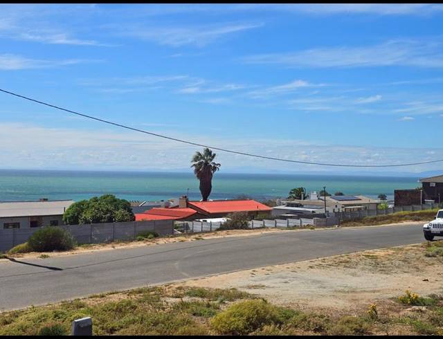 LAND FOR SALE IN DA GAMA BAY